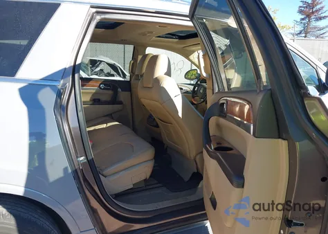 2008 Buick Enclave Cxl z USA, uszkodzony, nr VIN 5GAEV23798J280858